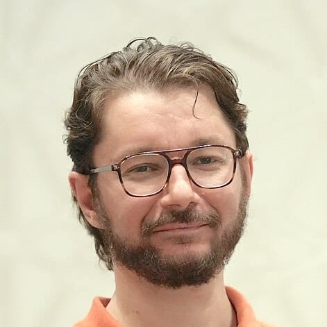 Vlad Avesalon
