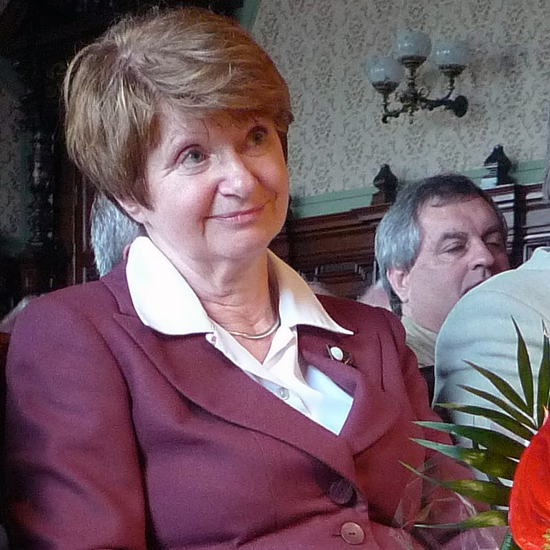 Věra Matějů