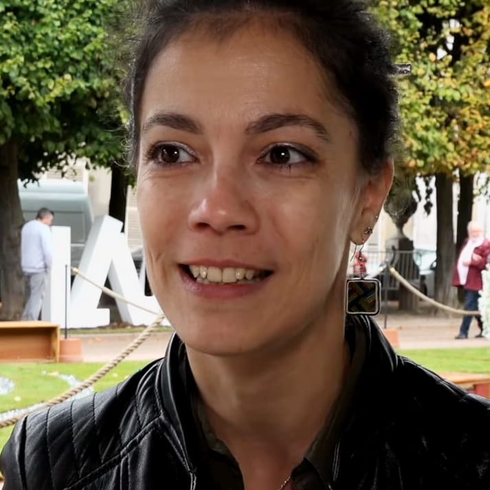 Marie Charrel