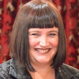 Raelene Castle