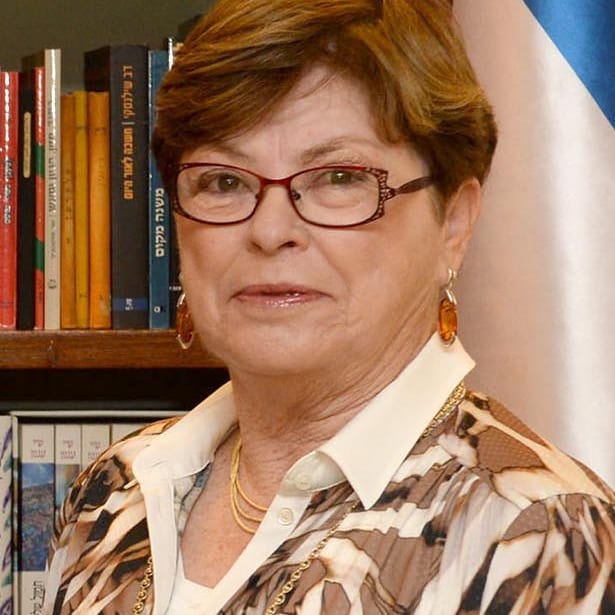 Maxine Fassberg