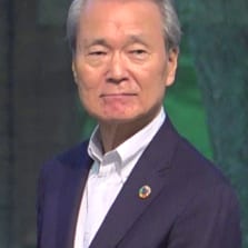 Yoshinobu Tsutsui
