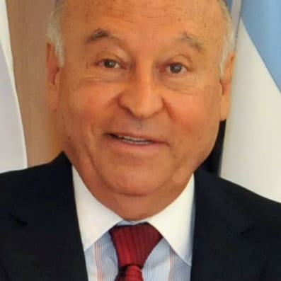 L. Enrique Garcia