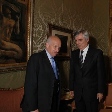 Yves Aubin de La Messuzière